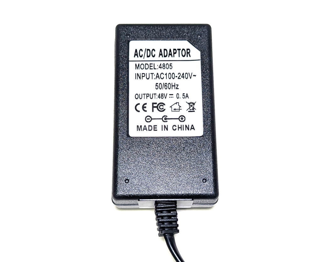 Gigabit PoE Injector: 1-Port (24W, AC100-240V)